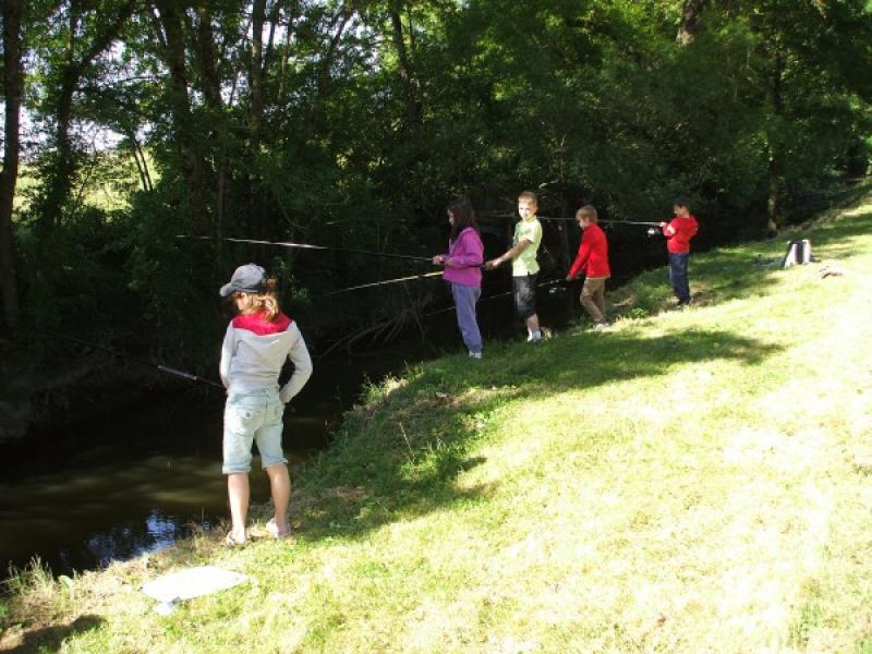 Découverte de la pêche avec la Gaule Ballée-Bouessay