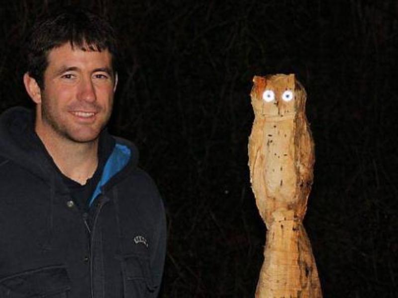 Une chouette exposée, allée des Chenêts